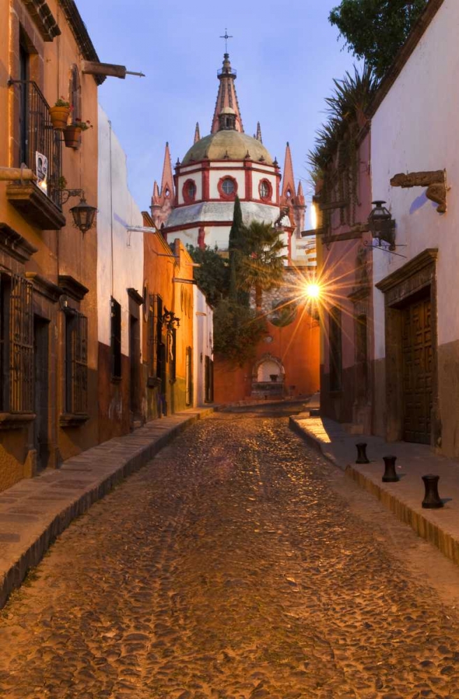 Mexico Early morning street scene
